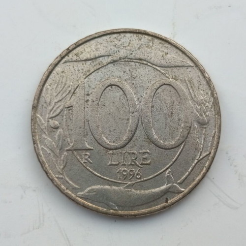 Italian 100 Lire coin 1996 with dolphin design