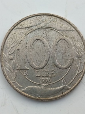 Italian 100 Lire coin 1996 with dolphin design