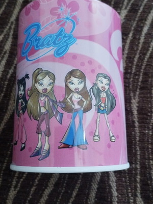 Bratz pencil holder