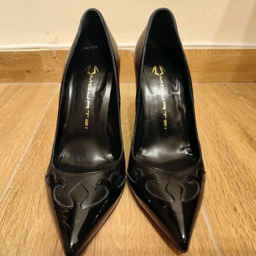 Mourtzi black stiletto shoe like new, size 38