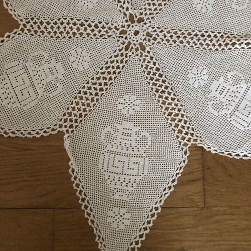 Cretan Handmade Vintage Star-Shaped Table Linen like new, cotton
