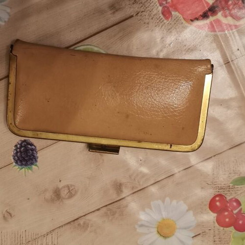 Retro case for fine tools restored, incomplete