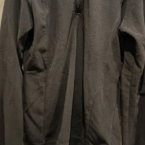 Champion fleece shirt size M like new, gray
