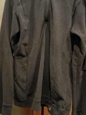Champion fleece shirt size M like new, gray