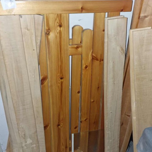 Rustic semi-double bed like new