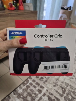 Controller grip for Nintendo Switch like new