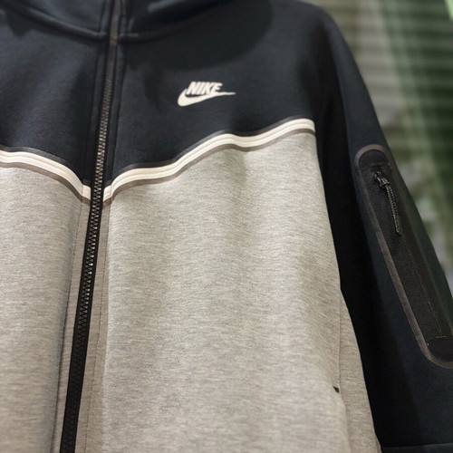 Nike Tech Fleece jacket like new, black and grey, size M