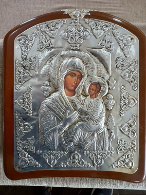 Virgin Mary Icon used with carved immutable metal and wooden base