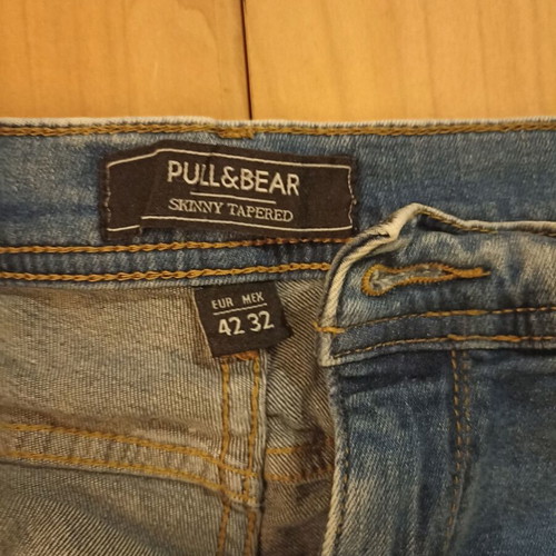Pull n Bear jeans like new, size M