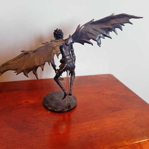 Ryuk Death Note figure new, height 24 cm