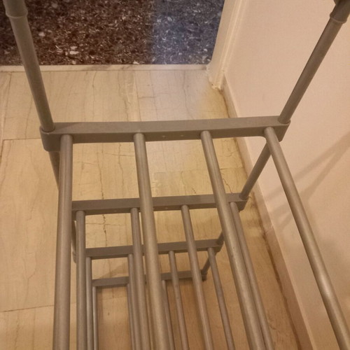Shoe rack like new, metal rods with plastic joints, 90x74x29.5 cm