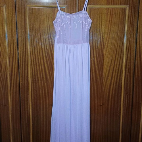 Pink nightdress dress like new, size Medium to Large