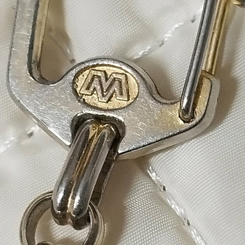 Collectible keychain like new, premium quality
