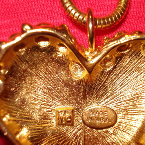 Vintage necklace Made in USA 74cm like new