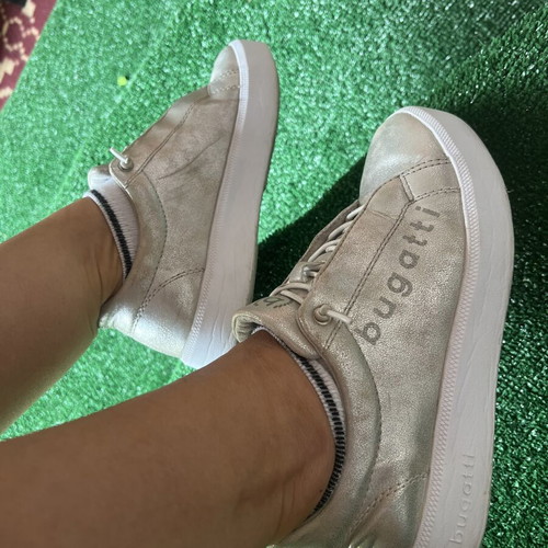 Bugatti women's sneakers like new, silver, size 37