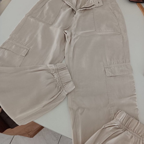 Women's pants pack of 3 like new, white and beige, size XS