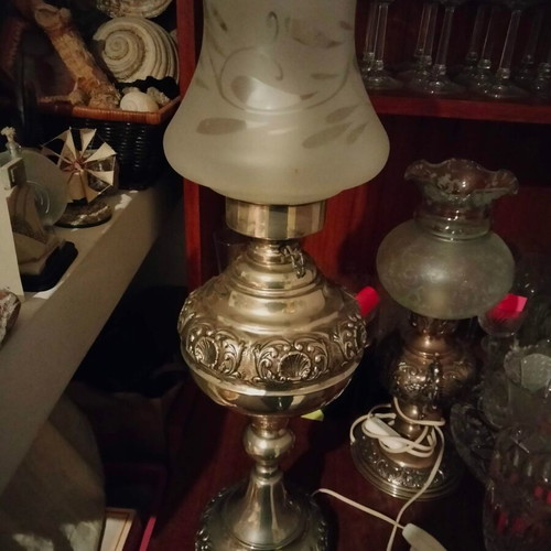 Table lamp silver plated like new