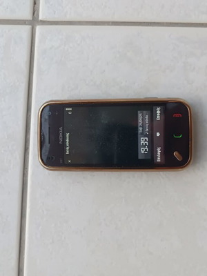 Nokia N97 mini σε άριστη κατάσταση, λειτουργικό, χρυσαφί