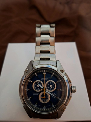 Citizen Titanium Eco Drive watch used, sapphire crystal