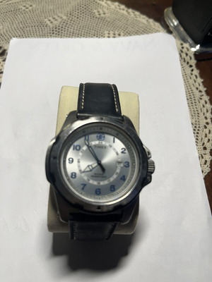 Timex Expedition Shock Resistant men's watch used, silver dial, leather strap