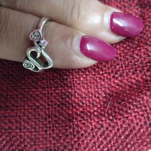 Silver ring 925 with heart design and pink zircon used