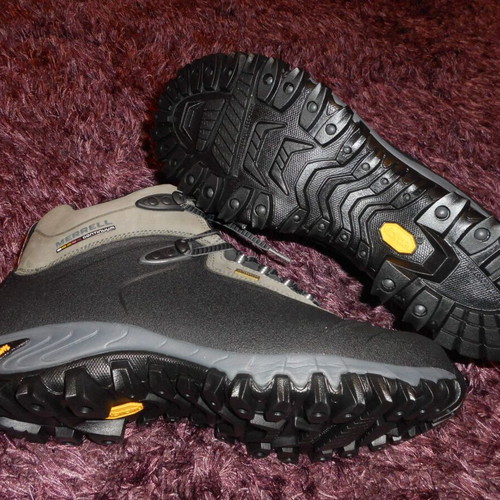 Merrell Thermo 6 Black Sports Hiking Boots like new, size 47