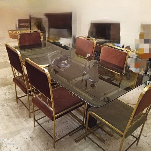 Ιταλική vintage τραπεζαρία 1980 με μπρούτζο και διπλό φιμέ κρύσταλλο, 6 καρέκλες