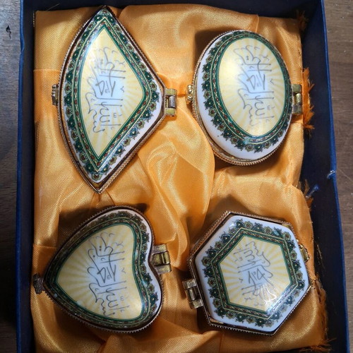 Jewelry boxes used, pack of 4 small