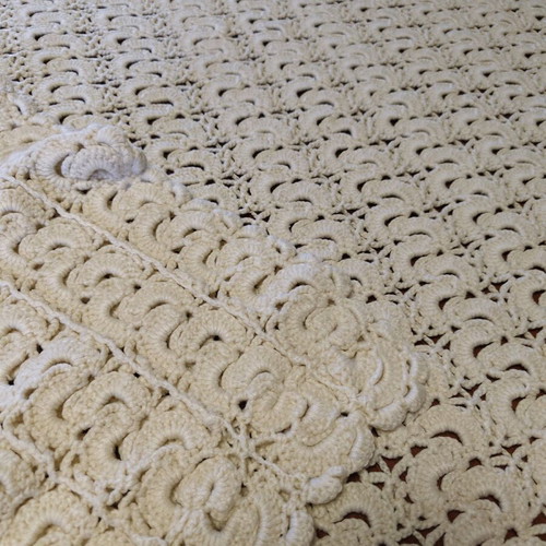 Woolen knitted handmade throw used 185x185 beige