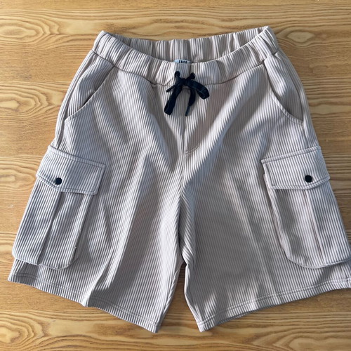 Beige cargo shorts XL like new