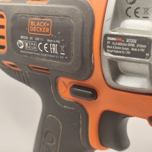 Black & Decker battery drill with battery