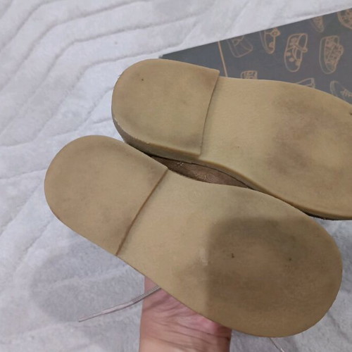 Children's Anatomical Shoes like new, size 23