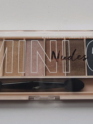 Technic eyeshadow Nudes palette with 6 warm nude and brown metallic shades