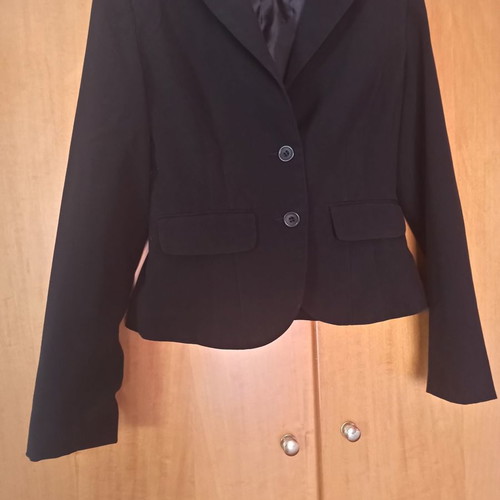Women's outerwear used, black, size S with shoulder pads