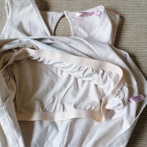 La Vie en Rose top with built-in bra XL, like new