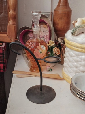 Vintage candle holder like new