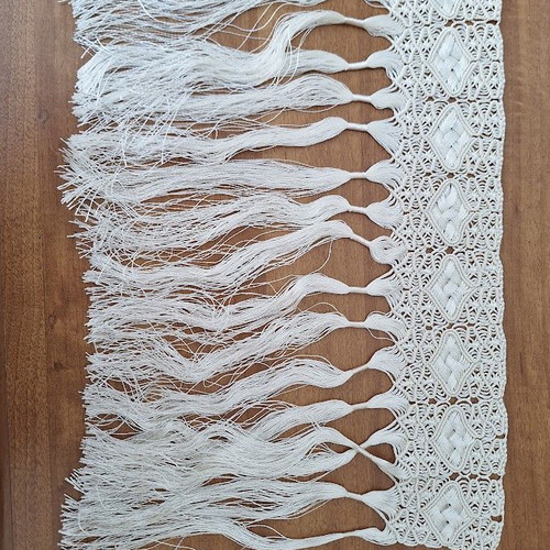 Macrame fringe trim for runners or doilies, set of 4, new