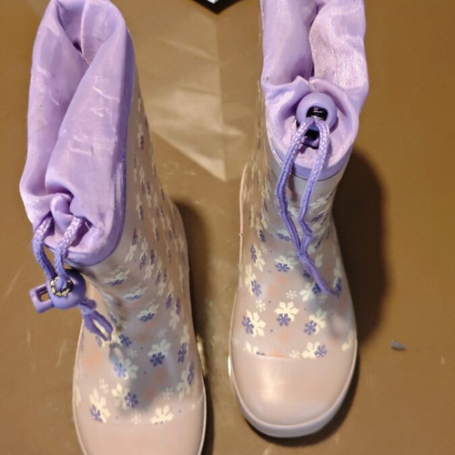 Frozen rain boots used, size 28, purple