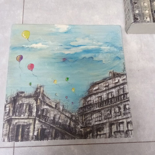 Oil paintings used, pack of 2 square 20x20 cm with city and hot air balloon theme