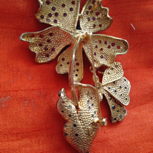 Antique camellia brooch with butterfly, 9k gold and 925 silver