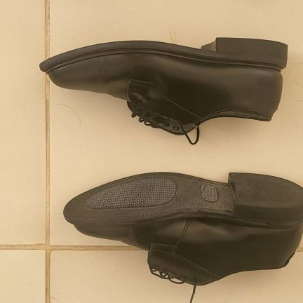 Bates shoes used, black military style, size 41.5