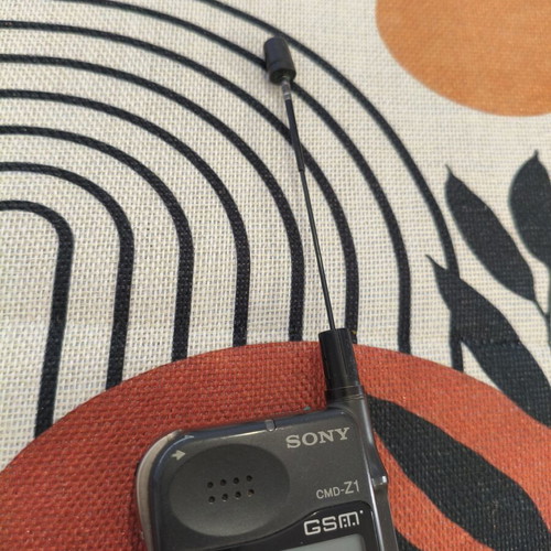 Sony CMD-Z1 GSM mobile phone used, gray