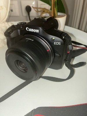Canon EOS R100 Mirrorless καινούργια