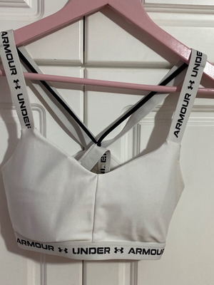 Under Armour sports bra used, white, size M