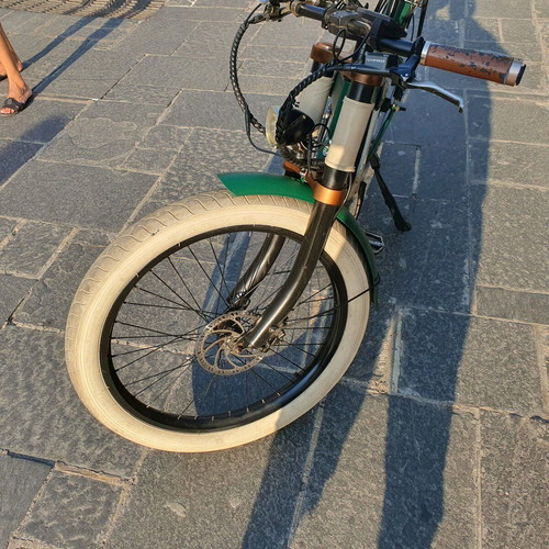 Rayvolt retro electric bicycle like new