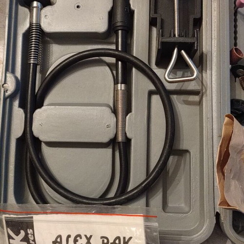 Telescopic multitool like new with extension shaft and desk mount