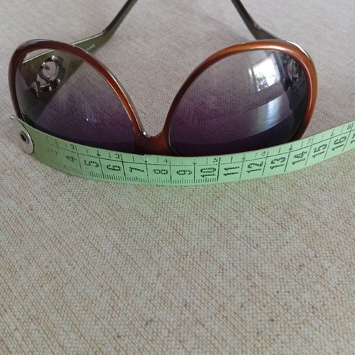 Envy women's sunglasses like new, oversized oval brown frame