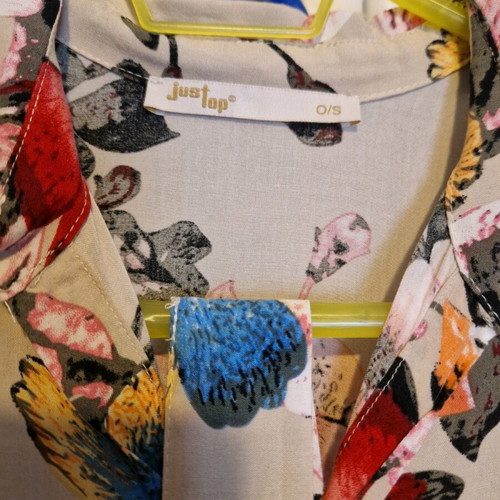 Colorful long dress one size with belt, like new