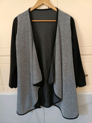 Women's cardigan like new, long, gray and black