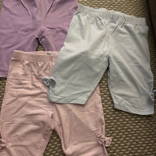Children's leggings like new, set of 5, size 122 height